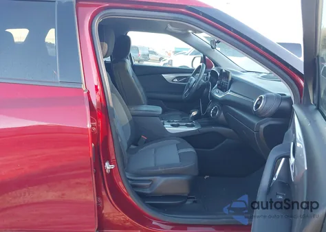 2023 Chevrolet Blazer Awd 2Lt z USA, uszkodzony, nr VIN 3GNKBHR47PS129371